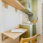 Metropolitan Living - Campolide Apartamento